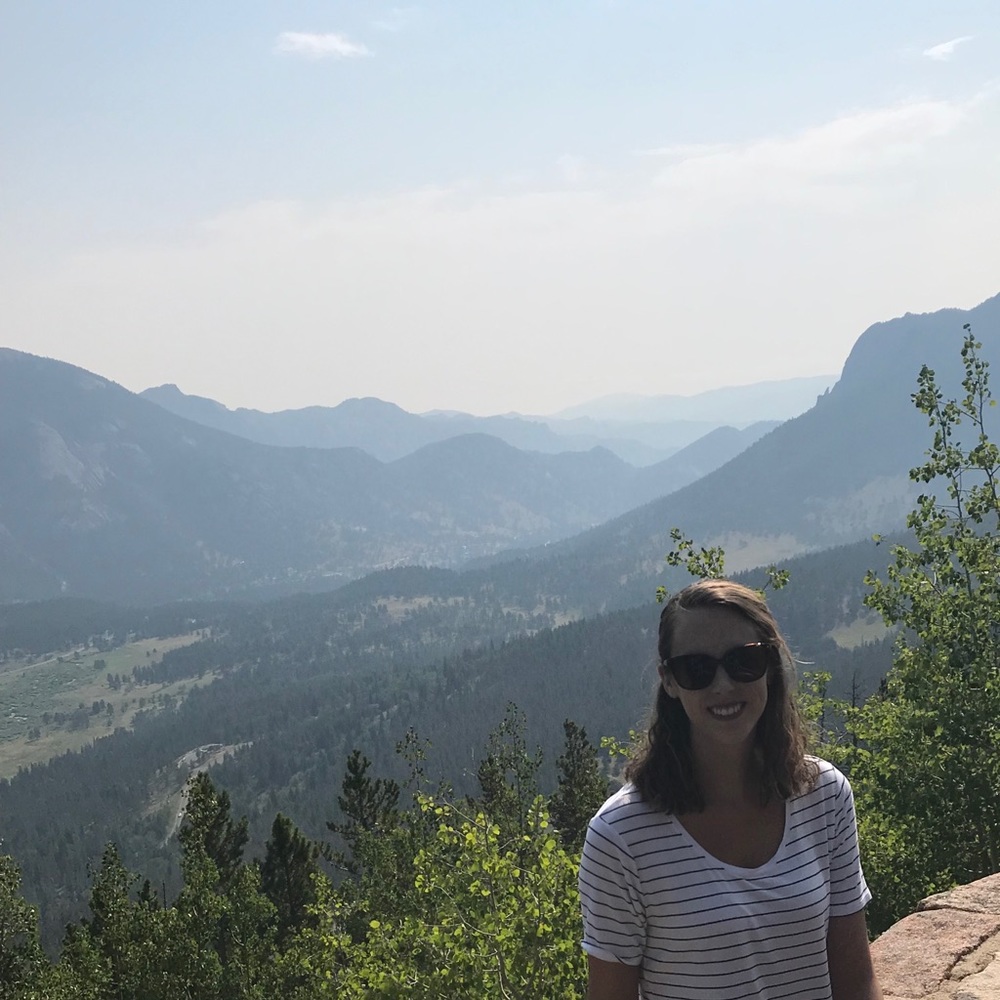 Meet your Posher, Casey